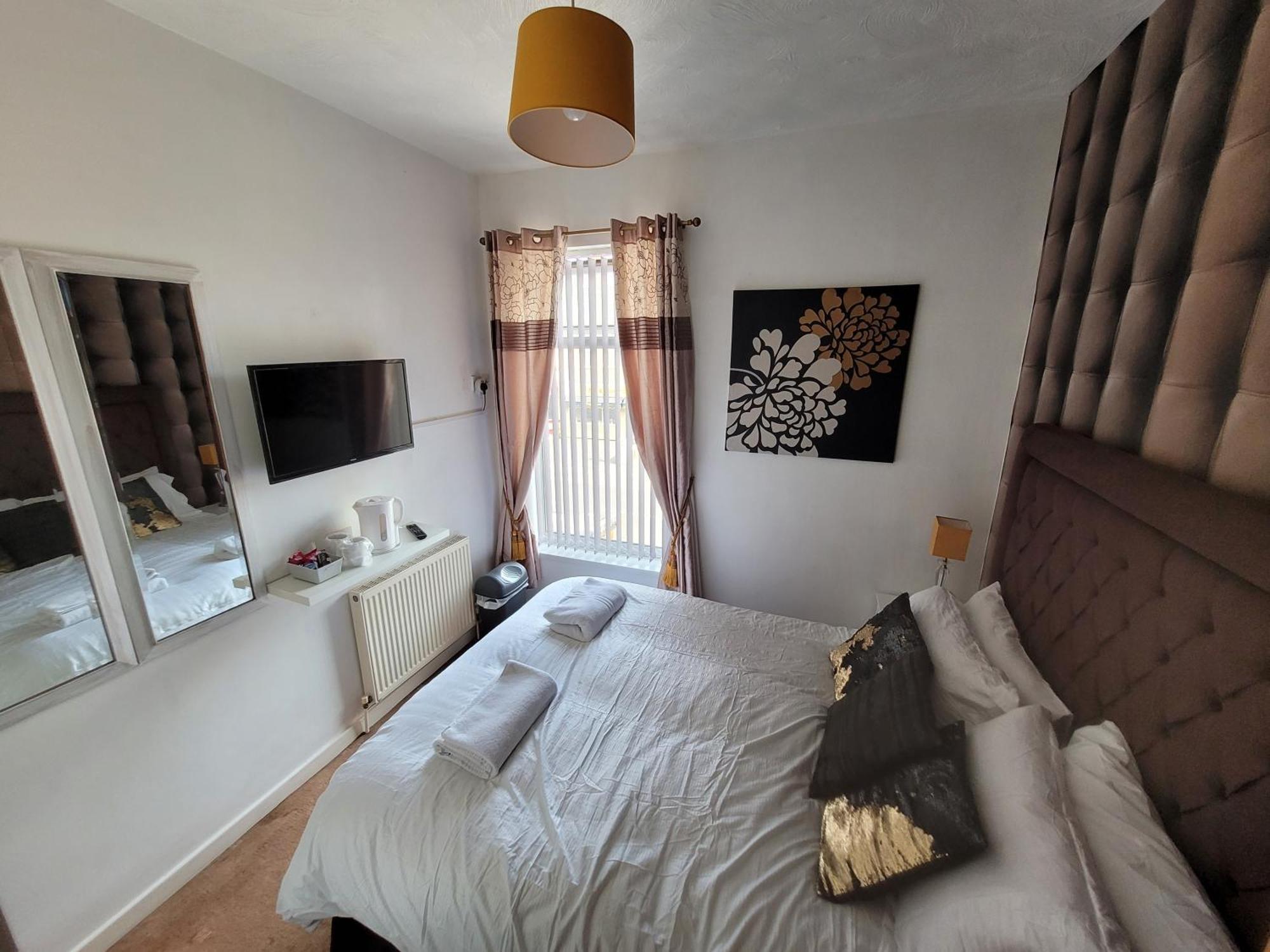 Tamarind Cove & Barrons Hotel Blackpool Pokoj fotografie